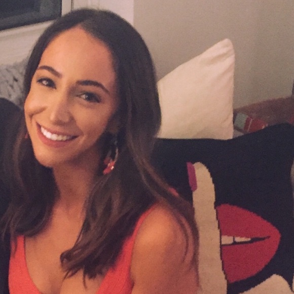 Meet your Posher, Marielle - Picture 2 of 3